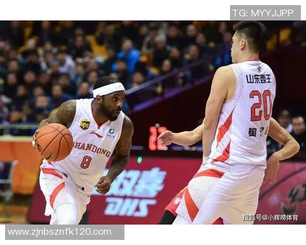 成都羽毛球队在世界锦标赛中以92分稳居积分榜首位