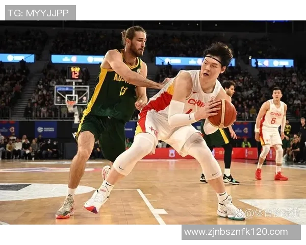 武汉篮球队在世界杯中的默契配合与战术分析展现团队精神与实力